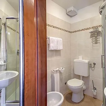 Otel Domus Cavanis Venedik