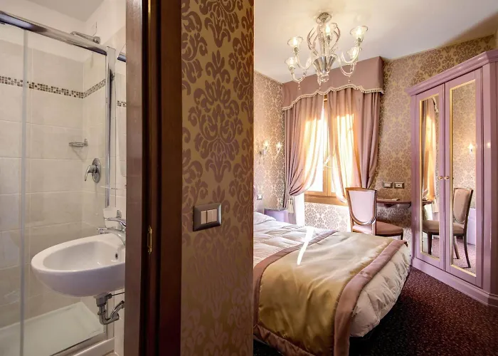 Ξενοδοχείο Domus Cavanis 3*